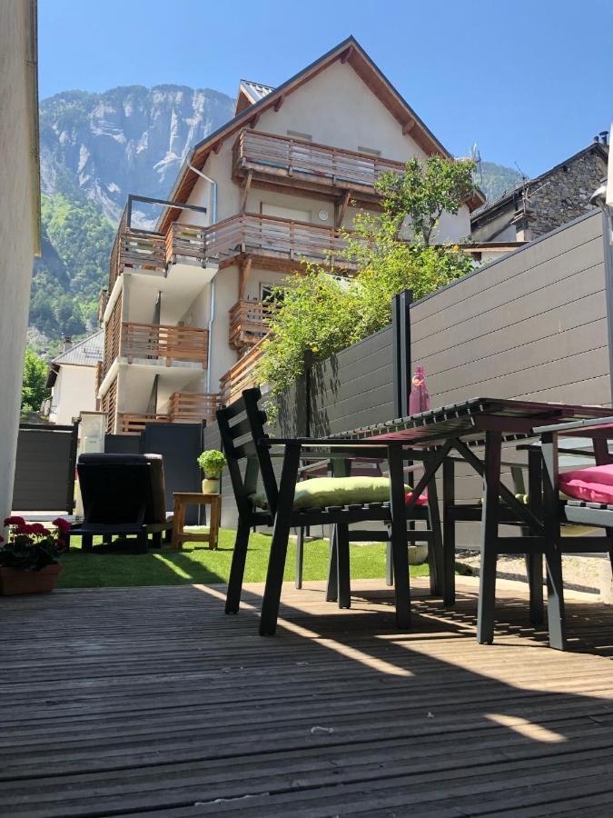 Le Grandcoeur Apartment Le Bourg-d'Oisans Luaran gambar